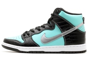 31 Women Diamond Supply Co X Dunk High Premium SB